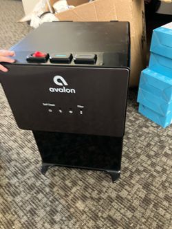 avalon water dispenser and 5 new filters