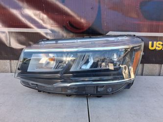2022 2023 2024 VOLKSWAGEN TAOS HEADLIGHT HEADLAMP LEFT SIDE ORIGINAL USED (SOME TABS ARE BROKEN/MISSING)