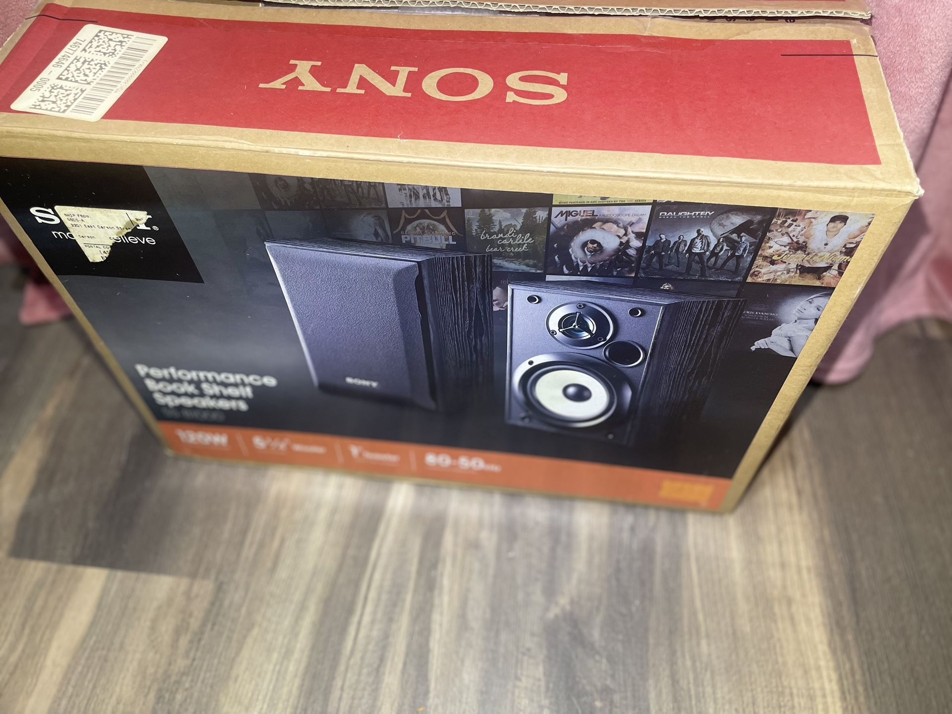 Sony Bookshelf Speaker