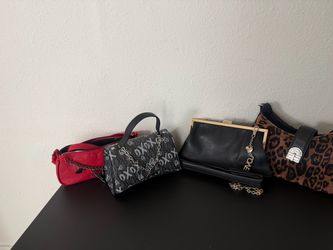 Handbags / purse