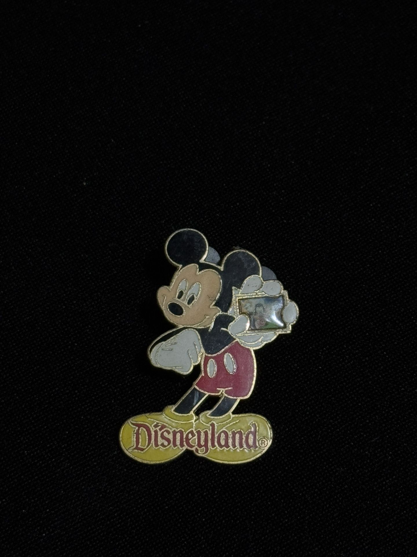 Mickey Mouse Disneyland Pin