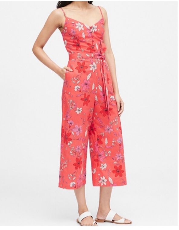 Brand new woman’s Banana Republic brand Orange floral cropped jumpsuit up for sale