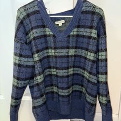 Aeropostale Blue and Green Plaid Sweater 