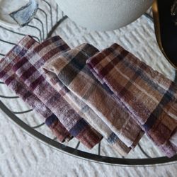 Pottery Barn Montecito Cotton & Linen Blend Napkin Set • Set of 4 Like New