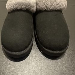 Ugg slippers