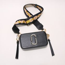 Marc Jacobs Camera Bag-.
