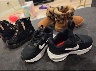 Toddler shoes/clothes