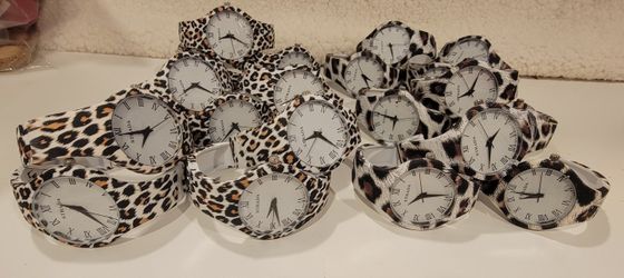 New Watch Lot. Need Batteries. 