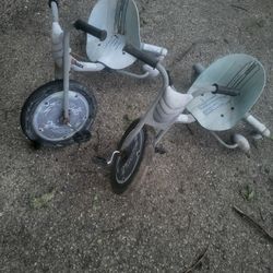 Razor FlashRider 360 Ride-On Tricycle, blue, 16" Front Wheel with High Impact Wheels,MX-Style Handle