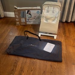New! Baby delight Alpine 