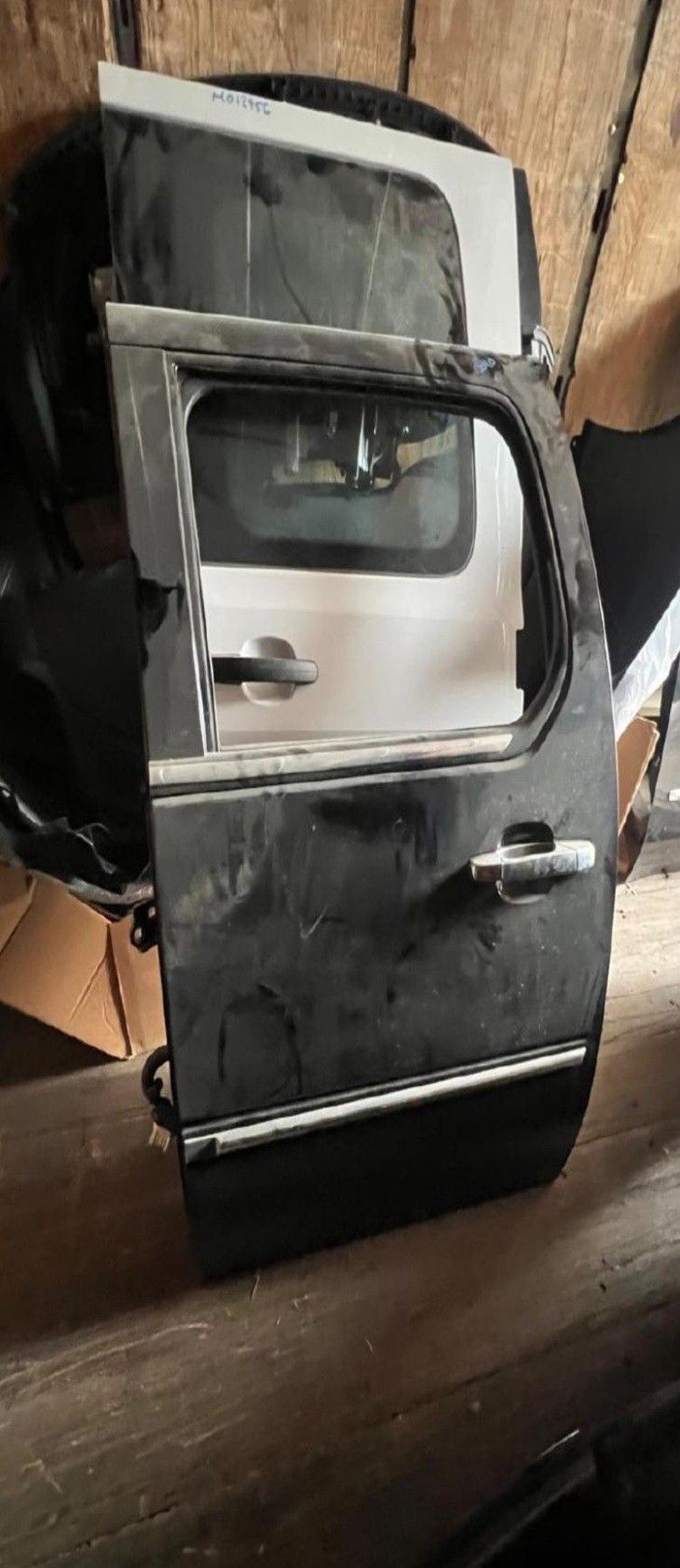 2011 Cadillac Escalade Rear Left Driver Side Door W/Chrome Handle