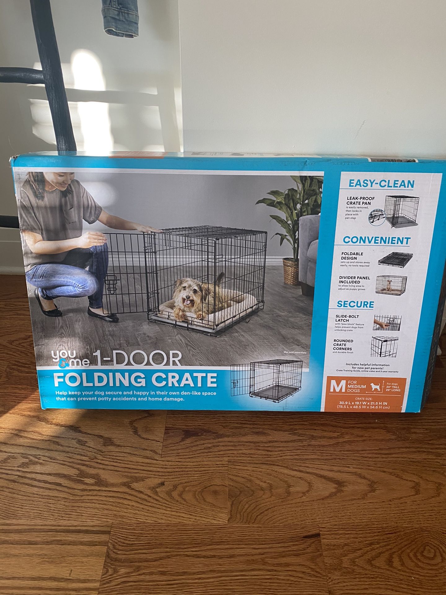 Puppy/Dog Crate -Medium -Like New!