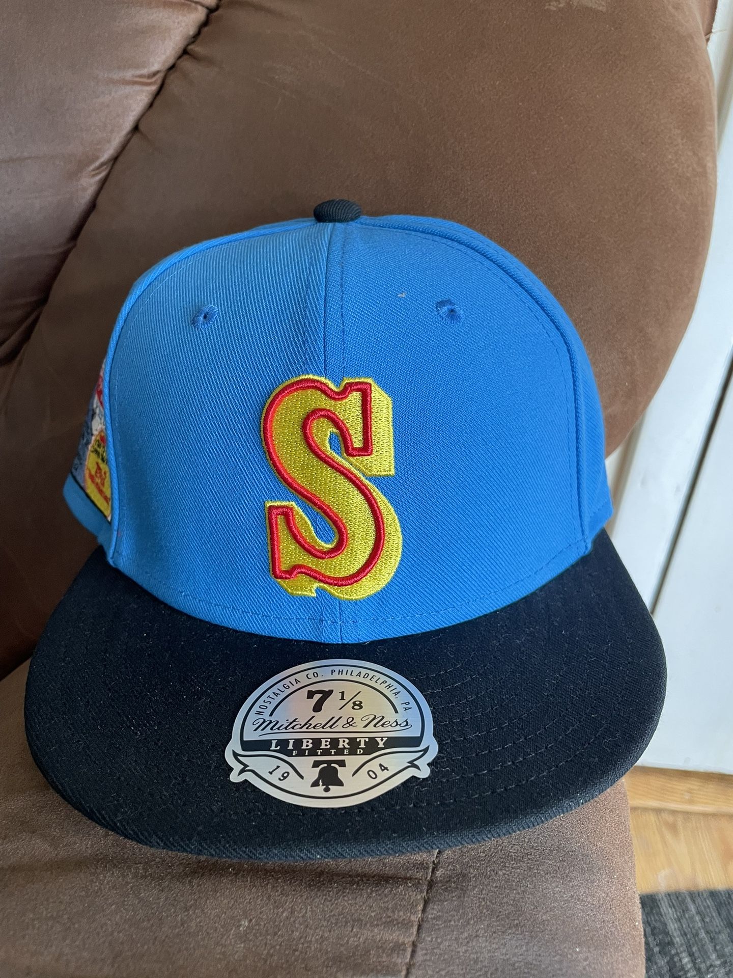 Seattle Mariners Mitchell & Ness MLB Topps Fitted Hat 7 1/8