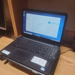 Dell Touch Screen Laptop