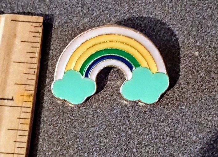 Pastel Rainbow Clouds Vintage Collectible Lapel Pin A-1