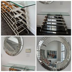 Consola y espejo. Stand table and mirror