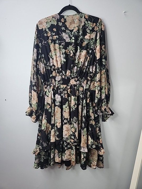 City Chic Size 16 Black Floral Dress NEW