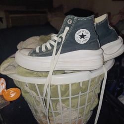 Girls CONVERSE SHOES