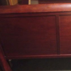 Full Bedroom Suit Sleigh Bed.