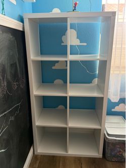 White 8 cube organizer