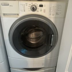 May Tag Washer 