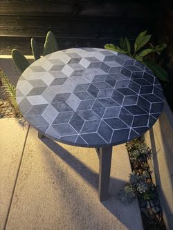 WEST ELM Isometric Concrete Mosaic Tiled Bistro Table