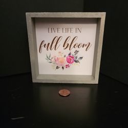 Small Live Life In Full Bloom Decor