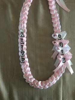 Graduation leis