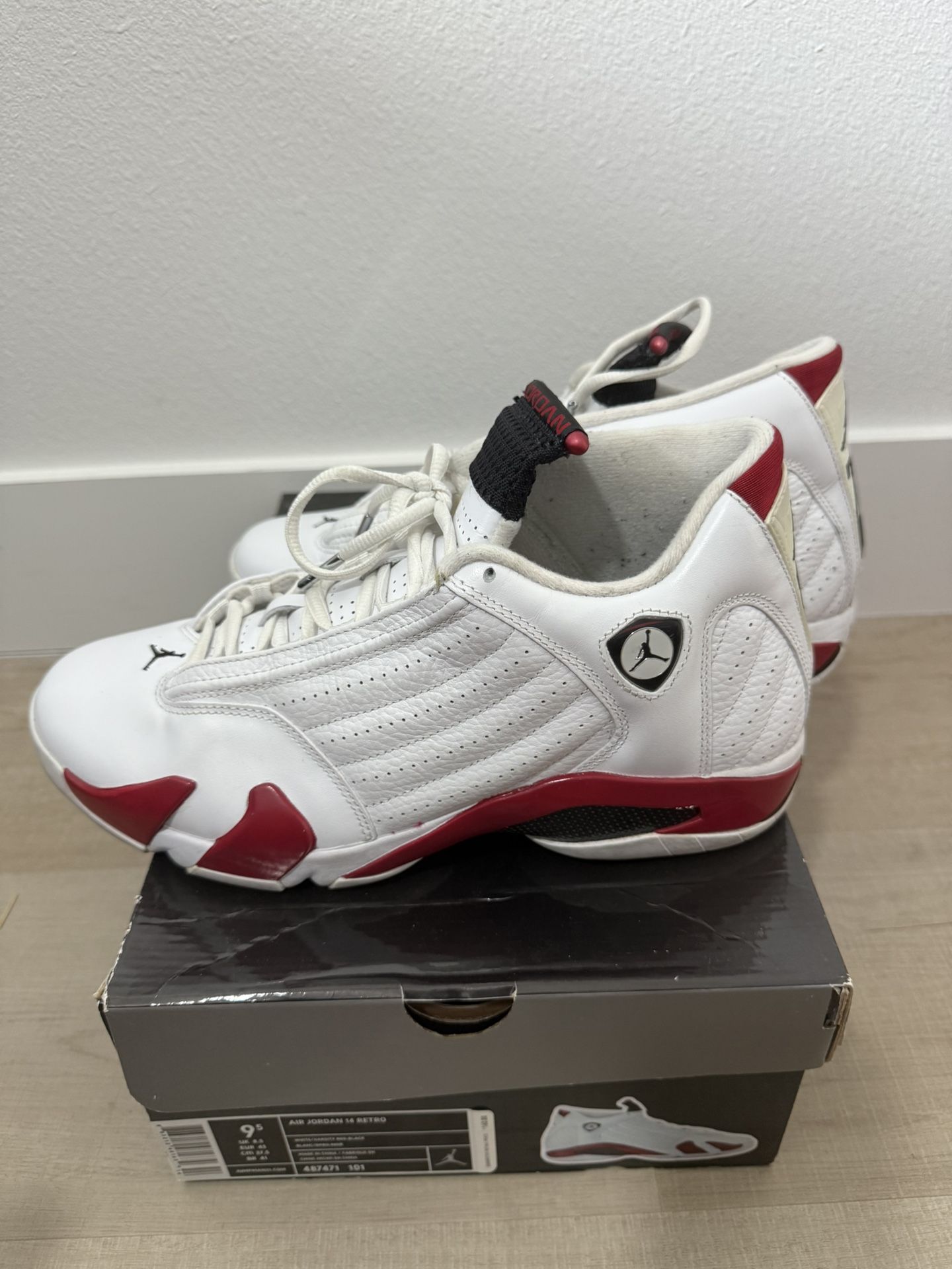 Air Jordan 14 Retro Candy Cane 2011 Sz 9.5