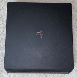 PS4 PRO 1 TB FOR REPAIR OR PART
