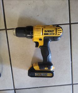 Dewalt  20v max