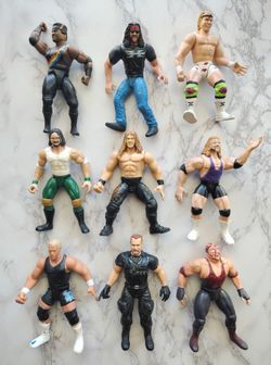 Vintage WWF Wrestling Action Figures From The '90s WOULD TRADE*