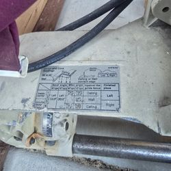 Makita 10 inch Miter saw (corded)