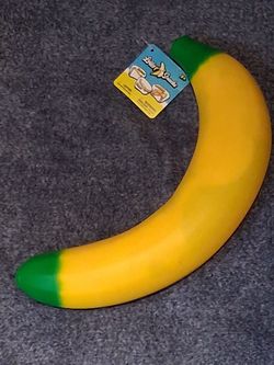 Large banana Squishy!🍌