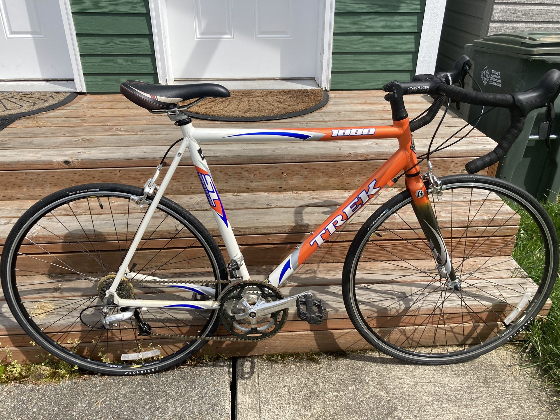 Trek SL1000 Road Bike