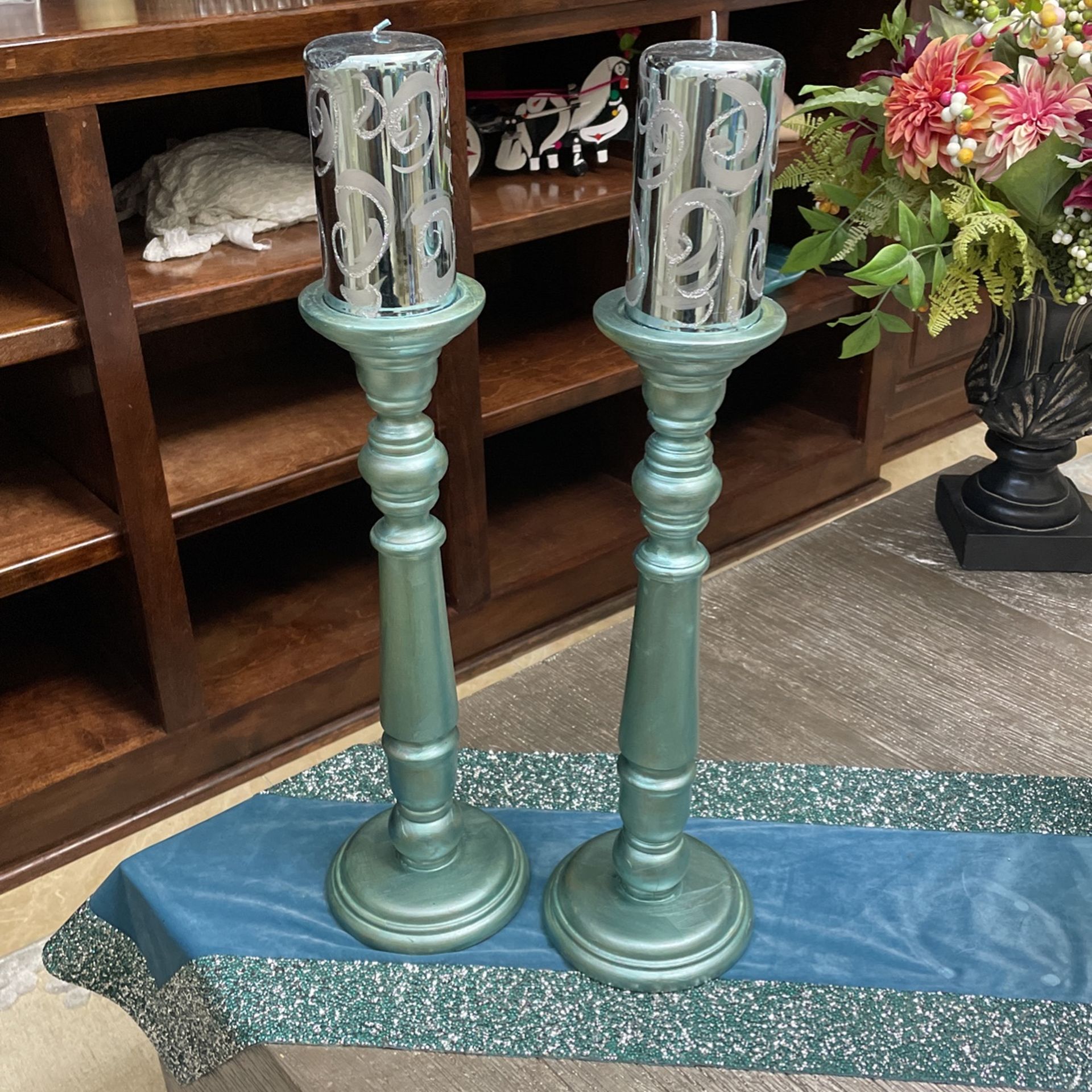 Candle Pillars 