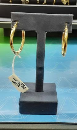 Hoop Earrings - Yellow Gold 10k (.417) 1.8 grams