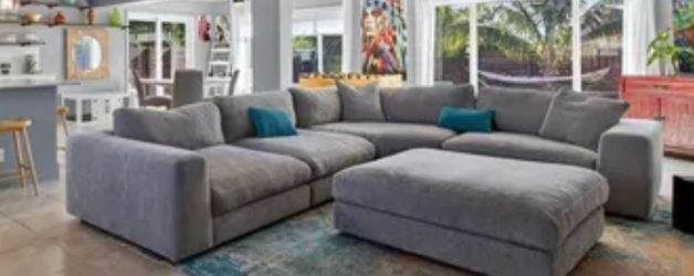 Sectional almost new