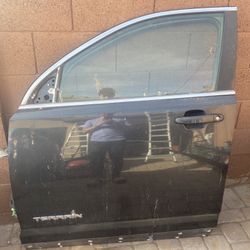 GMC Terrain Driver Side Door