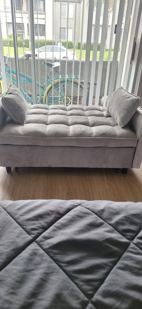 Full Sleeper Sofa 