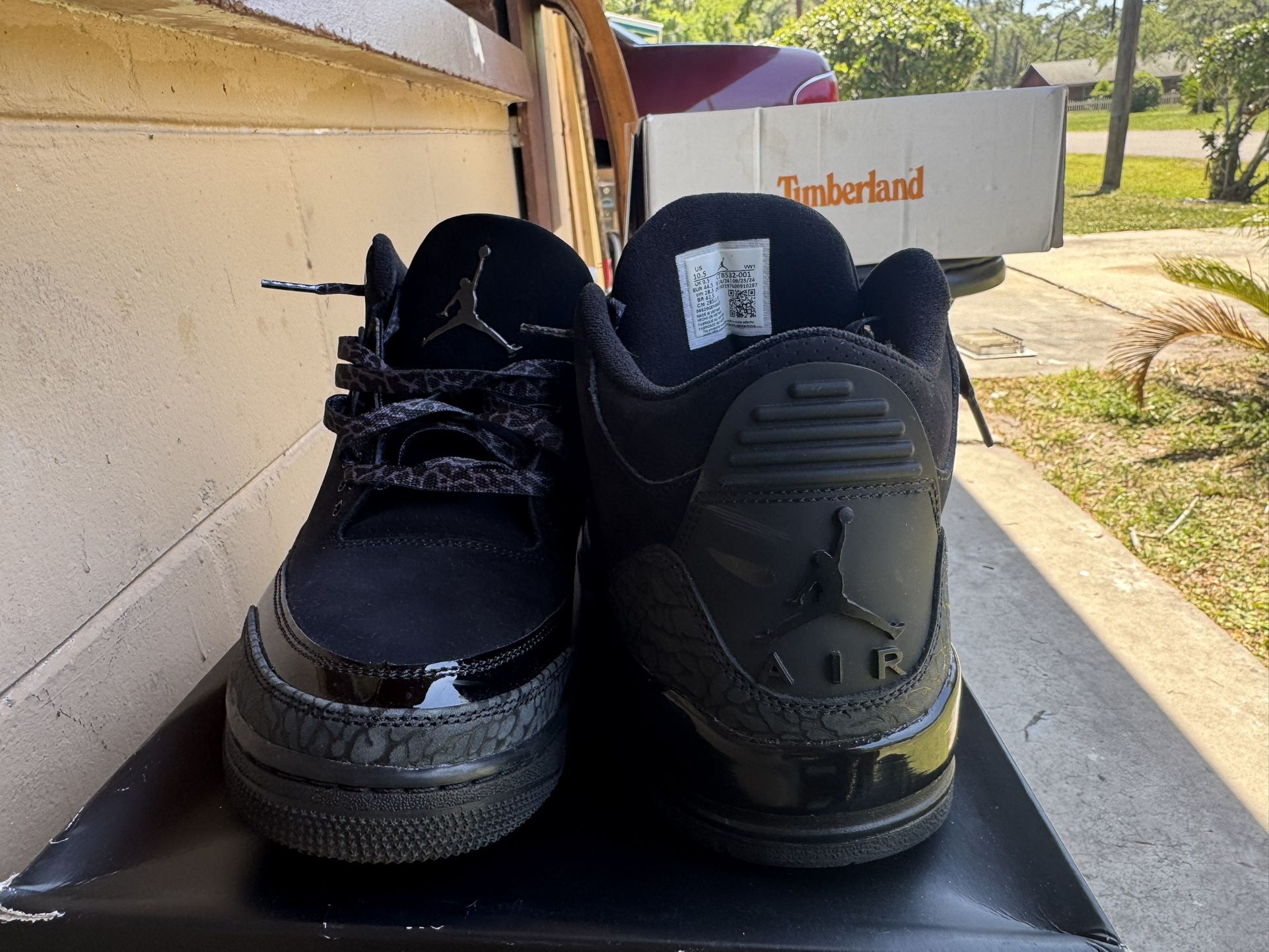 Jordan Black Cat Retro 3