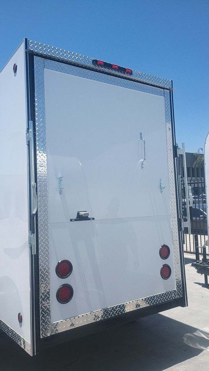 2025 Sky Trailers Cargo / Enclosed Trailer 5X10X7 Enclosed Trailer