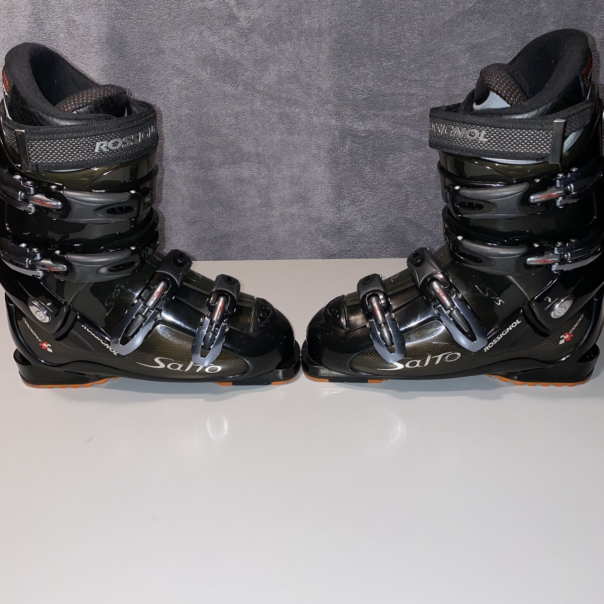 ROSSIGNOL SALTO STS Cockpit SKI BOOTS 26.5 Gray Transparent Thermo Fit Canting ROSSIGNOL SALTO STS Cockpit SKI BOOTS 27.5 Black Transparent  main image 3