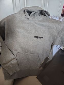 Sudadera Essentials