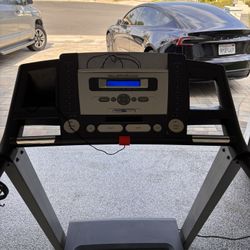 Pro-Form 8.5 Personal Trainer Treadmill 