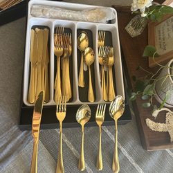 84 Place Settings! 7 Boxed Sets Of 5-piece-Place-settings for 12, stainless steel cutlery