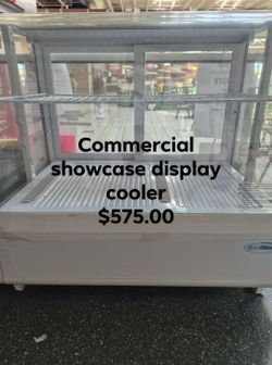 Commercial show display case.