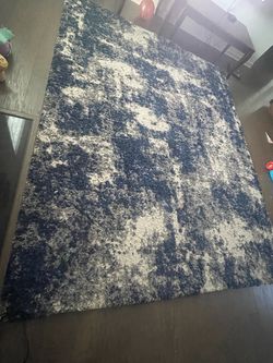Indoor Area Rug – 7'10" x 9'10"