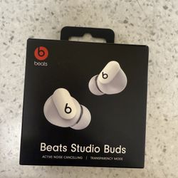 Beats Studio Buds