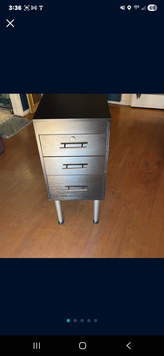 Salon Station | Hairstylist Or Barber STATION